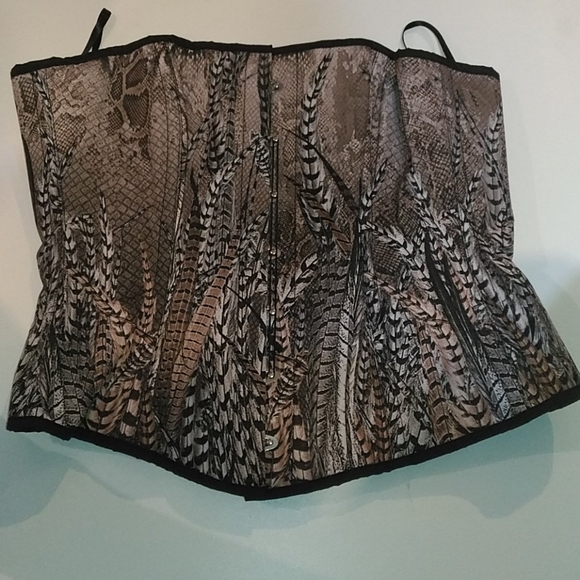 Authentic Corset - Picture 3 of 7